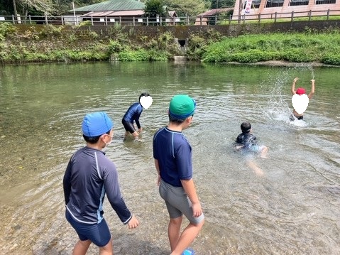大川原峡で水遊び＆ナンジャモンジャ