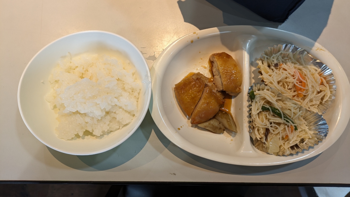 　　　　今日の昼ご飯＆風景😋♪