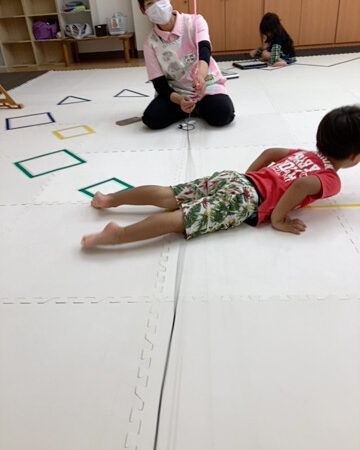 うーえか、しーたか、真ん中か！