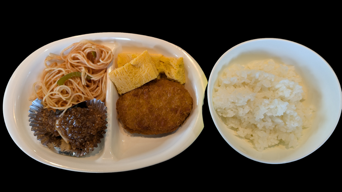 今日の昼ご飯😋♪