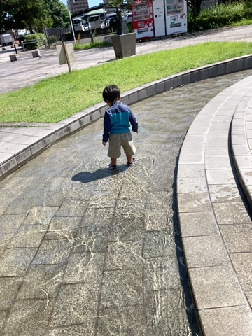 噴水公園へ⛲