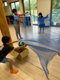 🎽みんなで力を合わせて！ボール送りチャレンジ！🎈