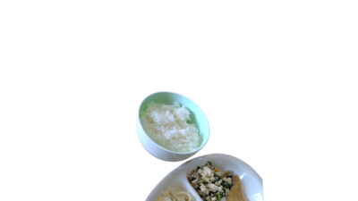 昼ご飯　食事風景